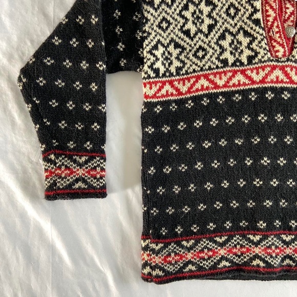 Vintage 1980s LL Bean Fair Isle Nordic Wool Blend Pullover Sweater - Picture 3 of 7